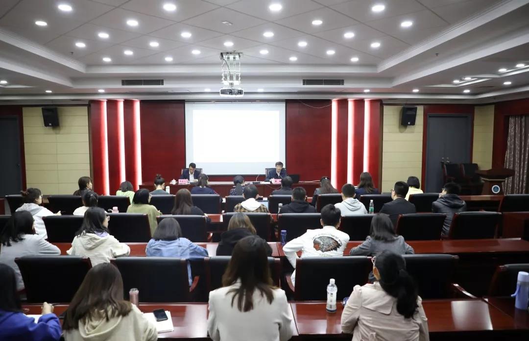 e380fc7472a74674a0f7281c4047e740.jpg e380fc7472a74674a0f7281c4047e740.jpg