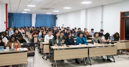 20e7670c4bd247dc9fc891d9950afa3b.jpg 讲座图片 1.jpg