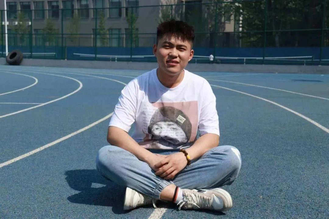 5066391494d54c8dae97cab4c46da636.jpg 11111dae7685b256073f61.jpg