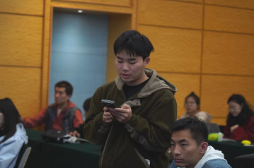 03e88765b4304640ad277e9bbf61359b.png 21.png