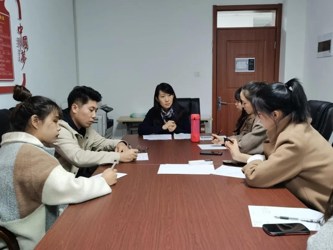 76835cf21ca54a8f8a2379aa74f27d35.jpg 76835cf21ca54a8f8a2379aa74f27d35.jpg