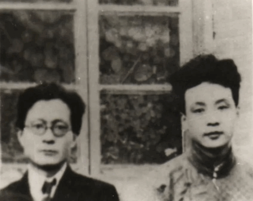 eb2f6c8a55c349979793e5ad4e281836.gif tempImagenYOzjh.gif