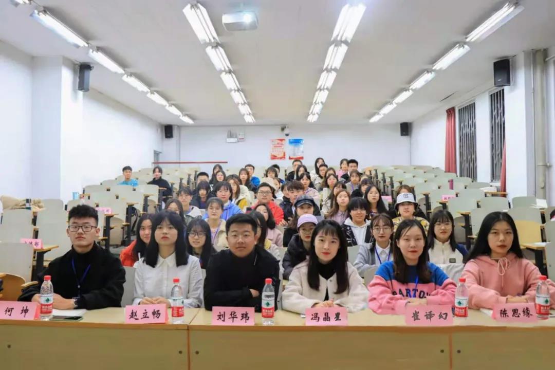 4117a031f72f450684b5835a5187c43a.jpg 4117a031f72f450684b5835a5187c43a.jpg